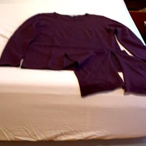 Women’s sweater. Neiman Marcus cashmere collection. Size L.